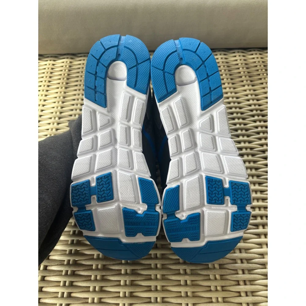 Tsukihoshi LIKE NEW Velocity Kids Sneakers‎ Size 3.5 Machine Washable comfort